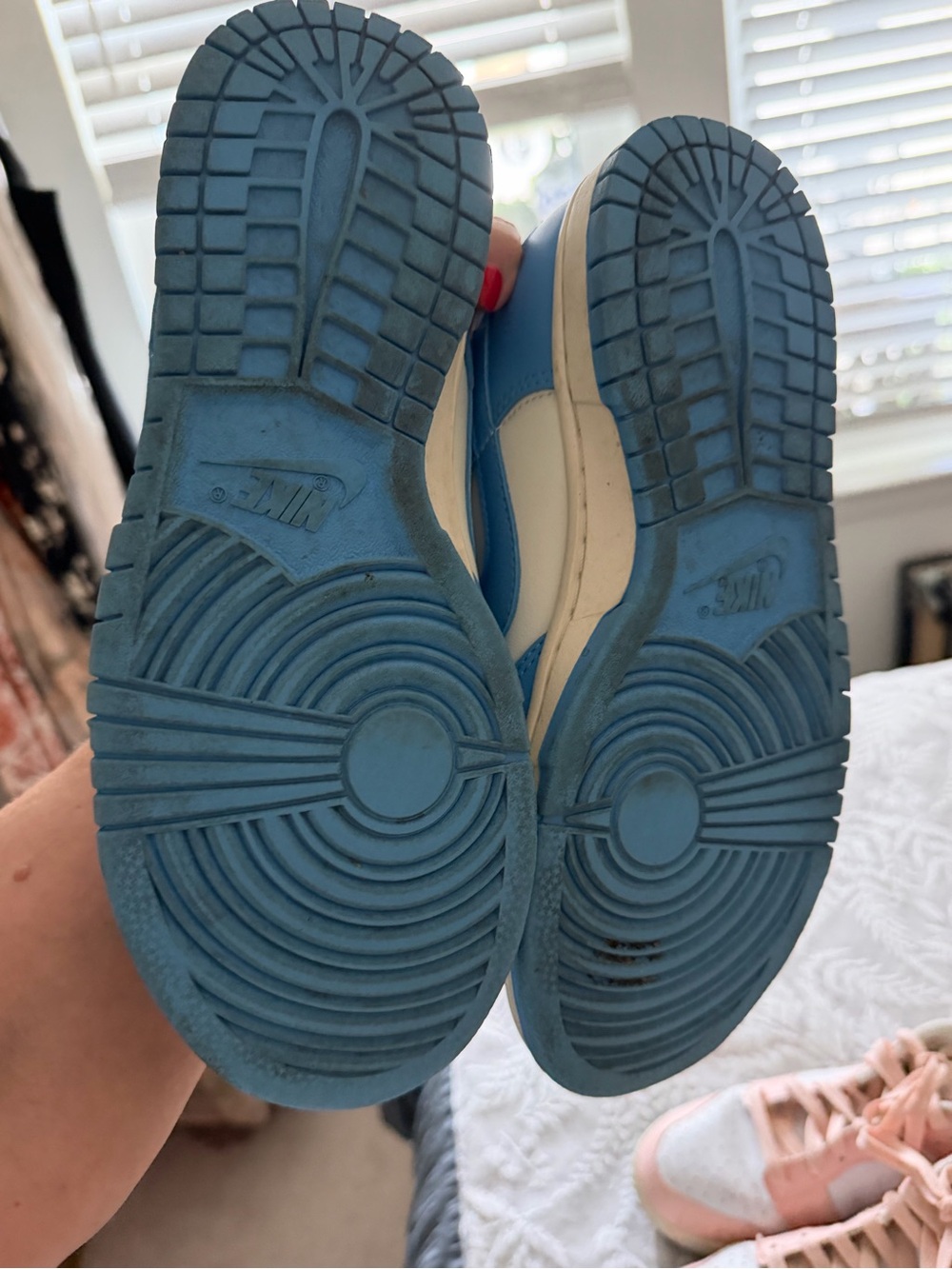 Nike Women’s DUNKS Low-Top Sneakers in Yellow, Pink, OR Blue Sz 9 - Picture 7 of 12